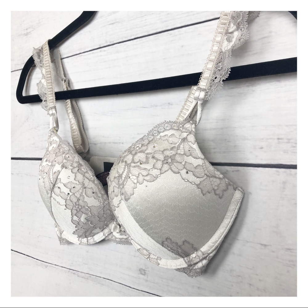 Victorias Secret Bombshell Pushup Bra 32 C
